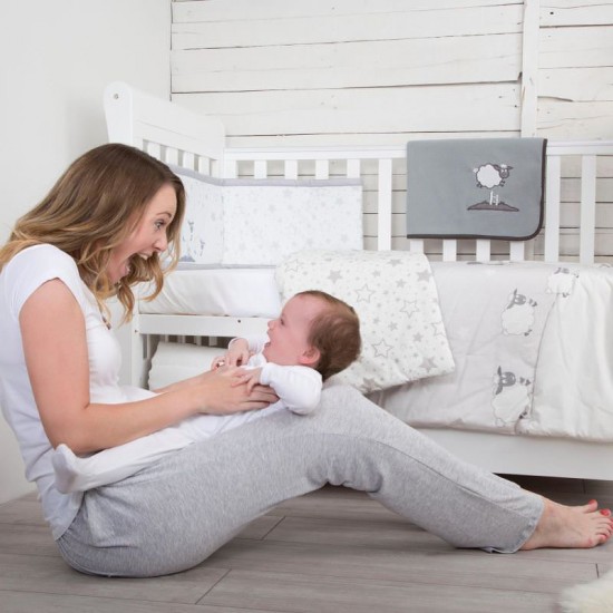 Set de pat 4 piese pentru bebelusi Comfi-Dreams Sleepy Sheep 843060