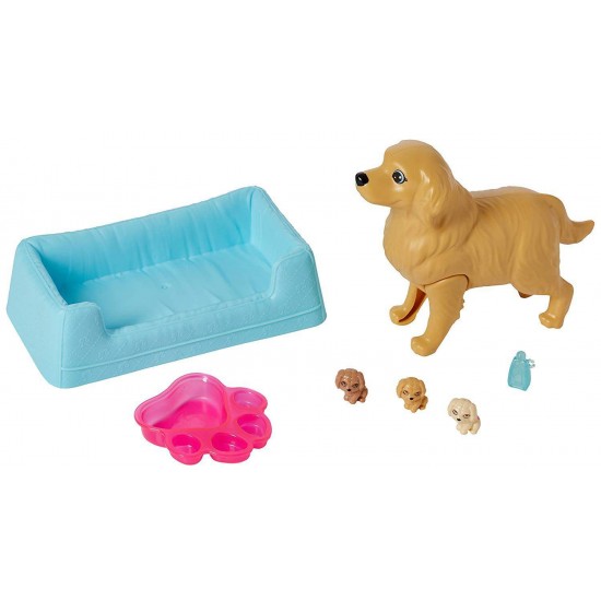 Papusa Barbie si un caine cu pui nou-nascuti