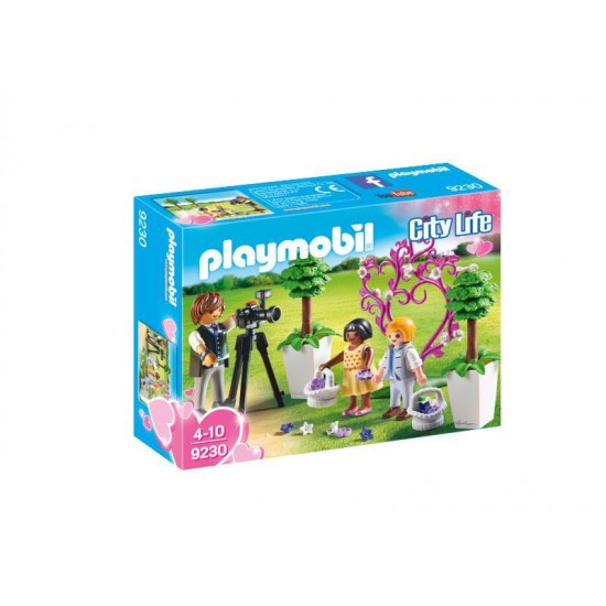 Copii cu flori si fotograf Playmobil