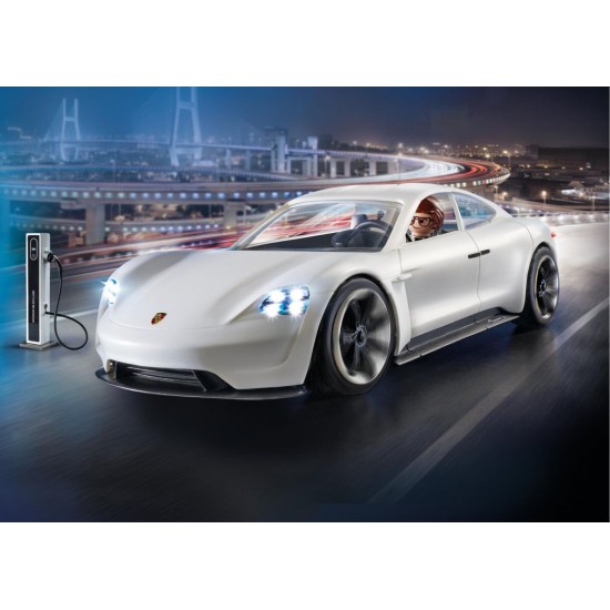 Playmobil The Movie - Rex Dasher cu Porsche Mission E.