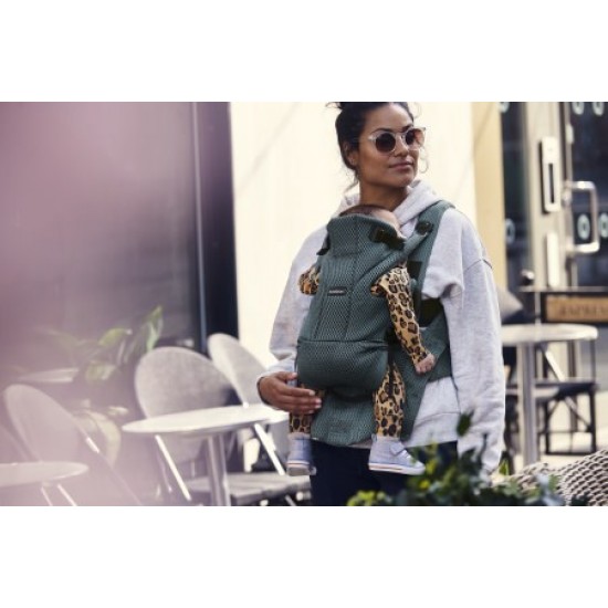 Marsupiu anatomic Move Verde Salvie 3D Mesh BabyBjorn