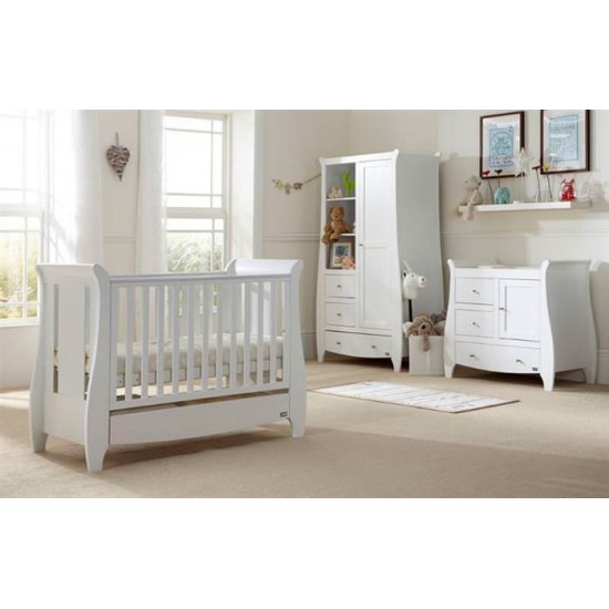 Set mobilier Katie White format din 3 piese: patut, comoda si dulap