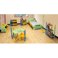 Pat cu cadru din lemn Green Crayon