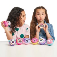 Pachet surpriza cu 1 personaj plus Pikmi Pops S4 Bubble Drops