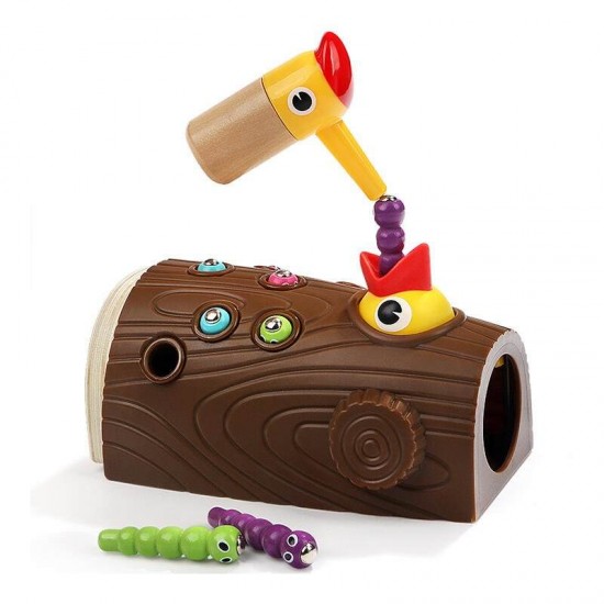 Joc de indemanare - Hraneste ciocanitoarea