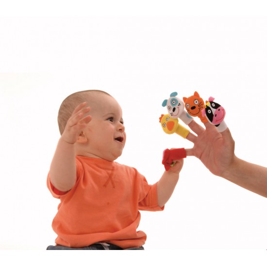 Prima mea carticica cu papusi degetar