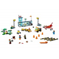 LEGO Juniors - Aeroportul orasului 10764