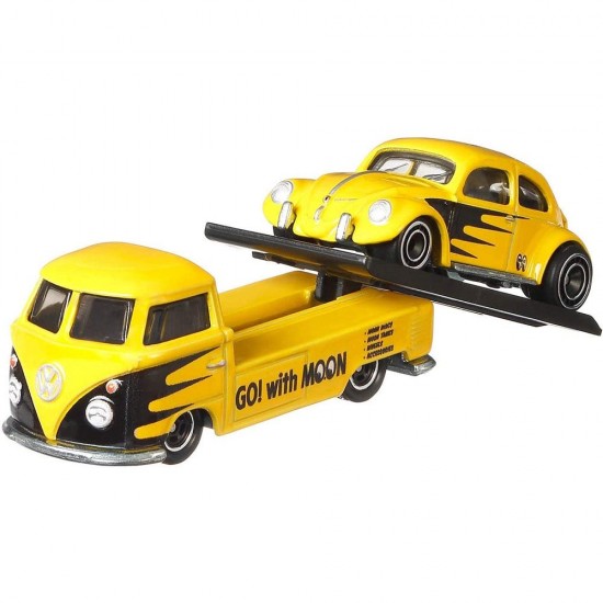 Camion Hot Wheels cu masina Volkswagen Classic Bug