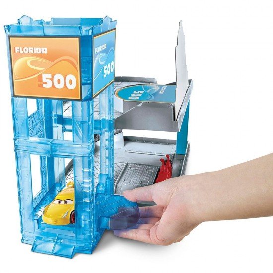 Jucarie Garaj Disney Cars Florida 500 cu masinuta