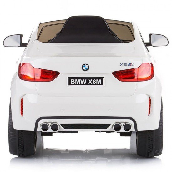 Masinuta electrica Chipolino BMW X6 white cu roti EVA