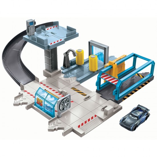 Pista de masini Disney Cars Centrul lui Rusteze cu masinuta