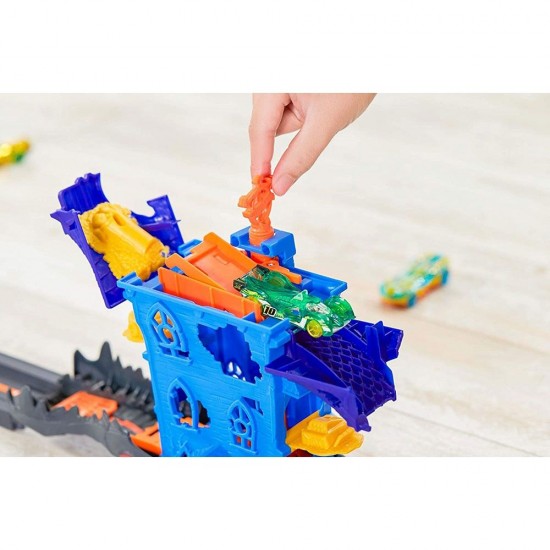 Pista de masini Hot Wheels Mattel Croc Mansion Attack cu masinuta