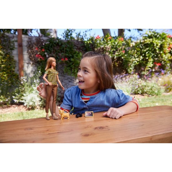 Papusa Barbie Aventura in savana