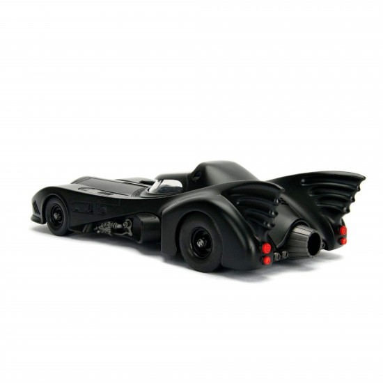 Masinuta metal Batmobile 1989 cu figurina Batman
