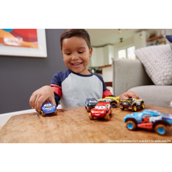 Masinuta cu suspensii Cars 3 Xrs Mud Speedy Comet