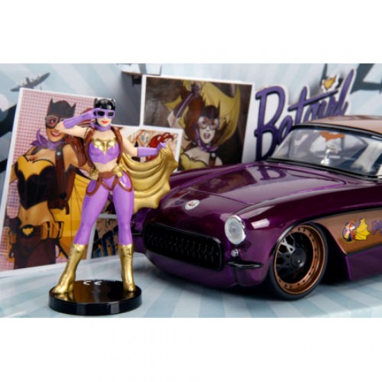 Masinuta metalica DC Comics Bombshells 1957 Chevy Batgirl scara 1:24