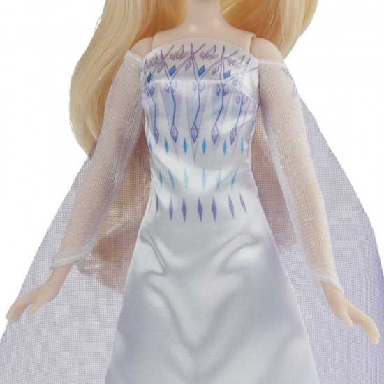 Papusa Regina Elsa Frozen 2
