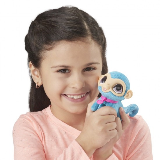 Jucarie interactiva FurReal - Maimutica plimbareata