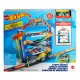 Garajul cu cascadorii Hot Wheels 
