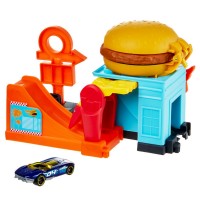 Set de joaca Hot Wheels - Pista Burger cu masinuta inclusa