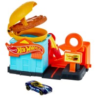 Set de joaca Hot Wheels - Pista Burger cu masinuta inclusa