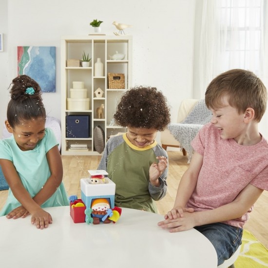 Joc distractiv Hasbro - Pantalonii instalatorului