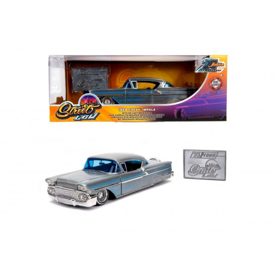 Macheta metalica Chevy Impala Hard Top 1958 scara 1:24