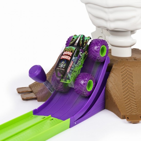 Pista cu lansator Monster Jam - Doboara-l pe Grimm