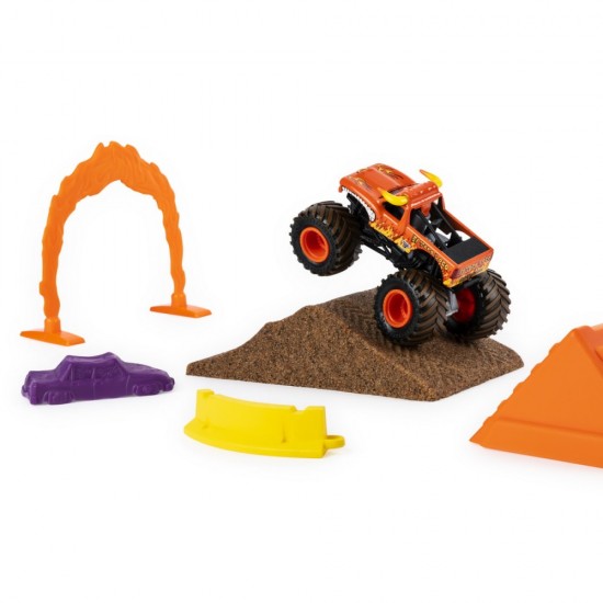 Set camioneta cu nisip si accesorii El Toro Loco Monster Jam 