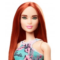 Papusa Barbie roscata cu tinuta lejera