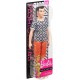 Papusa Ken Barbie Fashionistas cu tricou alb negru mozaic