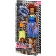 Papusa Barbie Fashionistas creata cu hainute de schimb