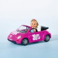 Papusa Evie Love cu Beetle