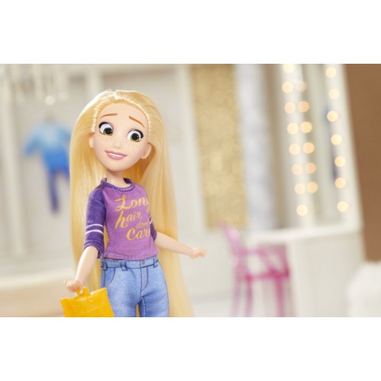 Papusa Printesa Rapunzel Colectia Comfy Squad