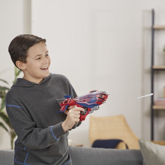 Nava cu lansator si figurina Spider-Man