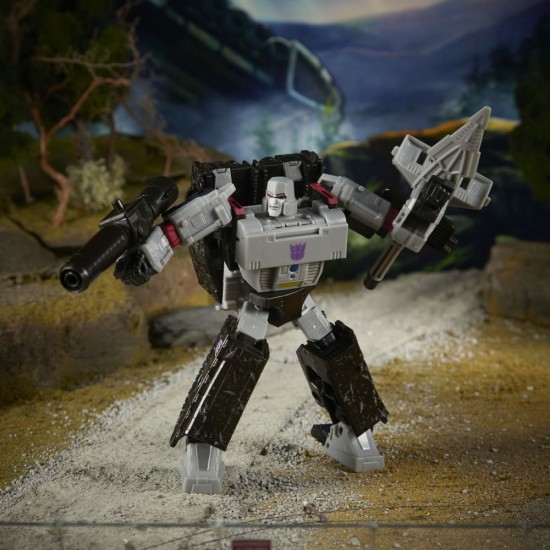 Robot Transformers Generations War Voyager Megatron