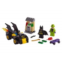 LEGO DC Super Heroes - Batman contra Jaful lui Riddler 76137