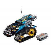 LEGO Technic - Masinuta de cascadorii 42095