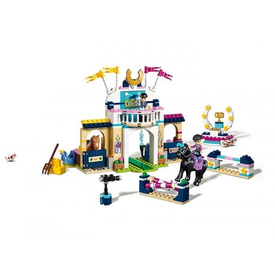 LEGO Friends - Sariturile cu calul lui Stephanie 41367