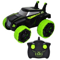 Jeep pentru cascadorii cu telecomanda si lumini