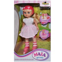 Papusa Maia pe role cu outfit alb-roz