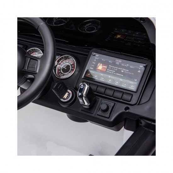 Masina electrica cu telecomanda Jeep Wrangler 12V Alb