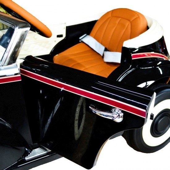 Masina de epoca cu telecomanda si 4 motoare 12V - Negru