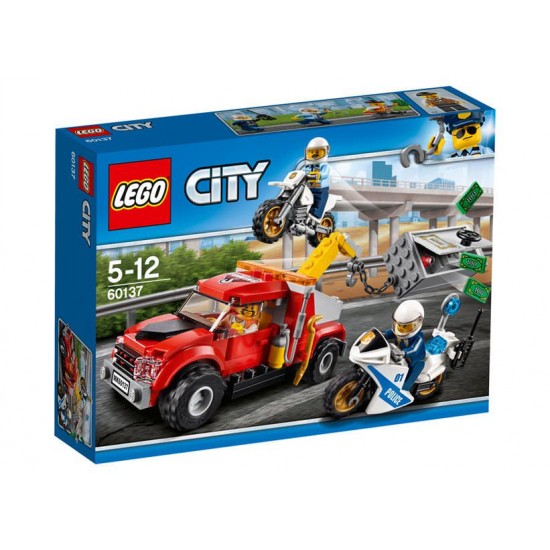 LEGO City - Cazul camionul de remorcare 60137